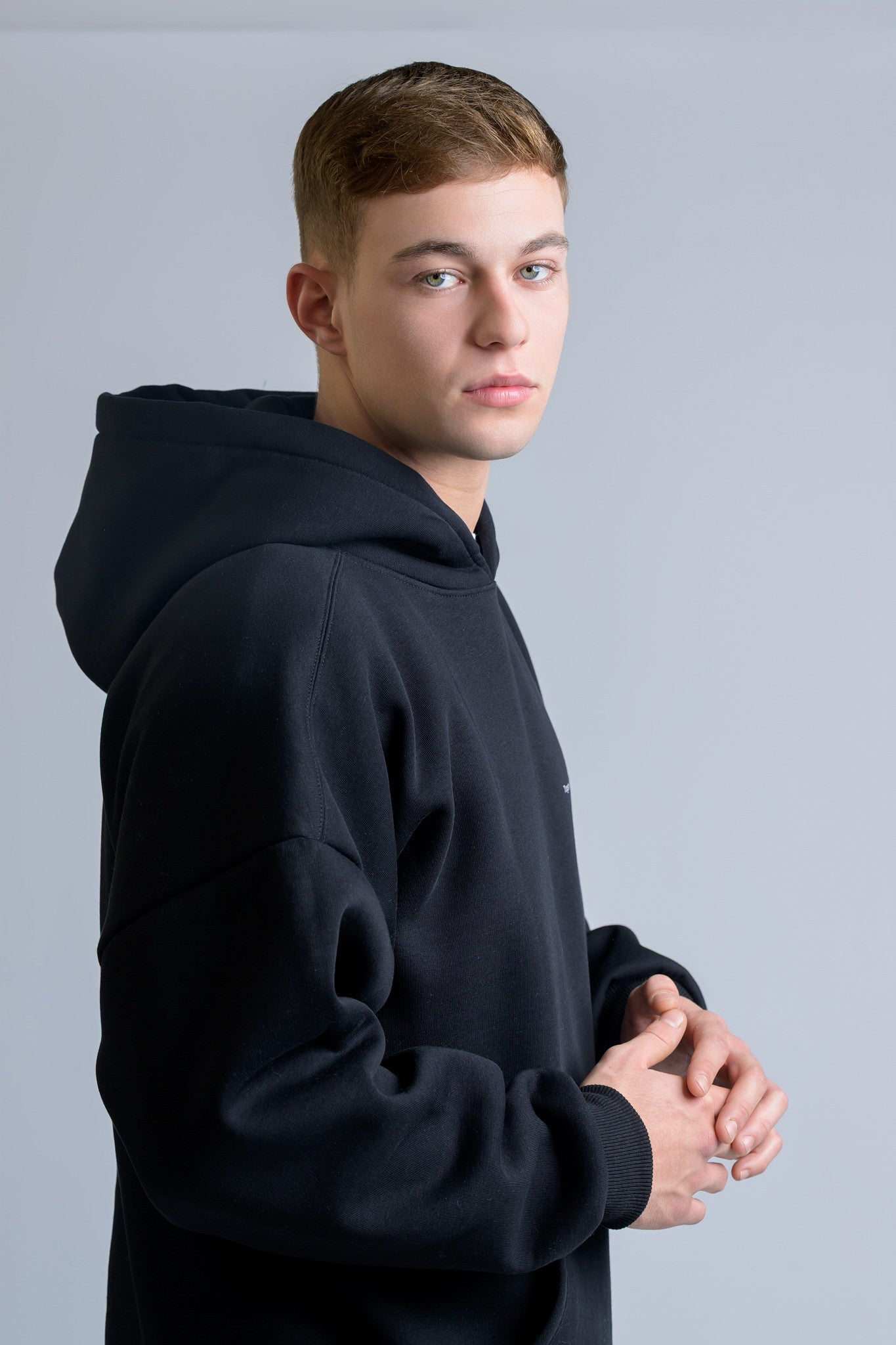 S&C OVERSIZED HOODIE LIMITED EDITION